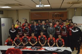 Ferroli patrocinador oficial del Club balonmano Burgos Ferroli patrocinador oficial del Club balonmano Burgos