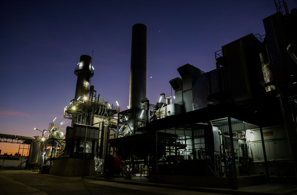 Acciona Lecta ACCIONA consigue ahorrar el 60% del consumo energético en iluminación para el grupo LECTA