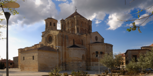 alumbrado-publico-en-toro ACCIONA renovará el alumbrado público del municipio de Toro, en Zamora, para mejorar su eficiencia energética