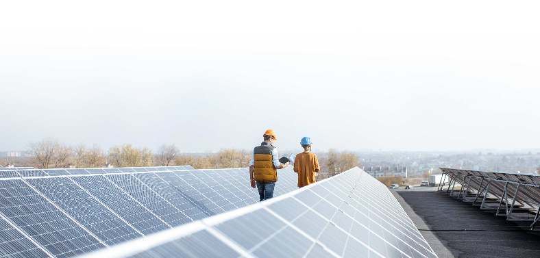 Endesa2 Endesa lleva la innovación y la energía verde a los tejados de Incarlopsa: 46.000 m2 en paneles solares adhesivos para reducir su huella ambiental