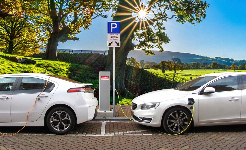 Cargadorres Unieléctrica ‘financia’ la instalación de cargadores de coches eléctricos
