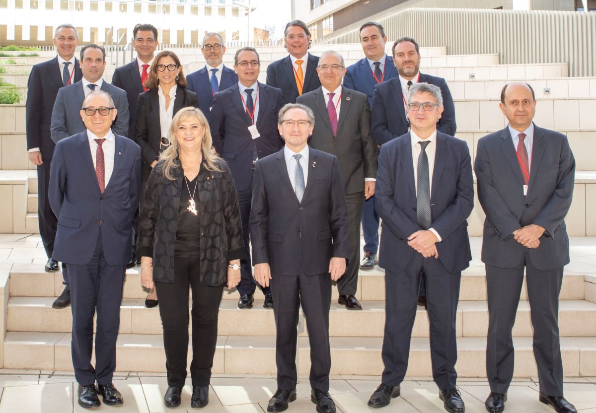 CaixaBank suscribe un convenio con la Generalitat de Catalunya para la rehabilitación energética de viviendas en el marco de los fondos Next Generation EU