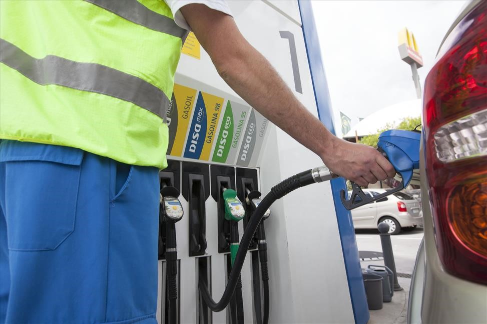 Disa17383 Las estaciones DISA y Shell suman la bonificación pública de 20 céntimos a los descuentos existentes