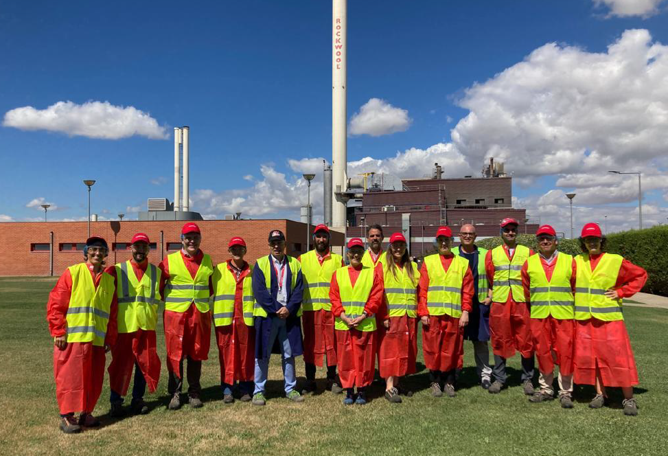 ROCKWOOL recibe la visita del equipo profesional del programa ELENA de apoyo a proyectos de rehabilitación energética en Navarra impulsado por Nasuvinsa