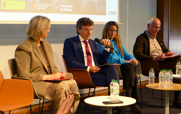 Remica participa en jornada en el COAM