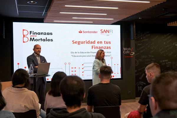 Banco Santander formación Formación financiera por el Banco Santander