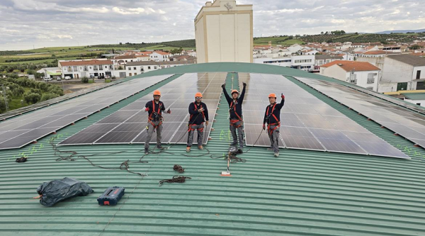 E4E instala placas solares E4E en Córdoba