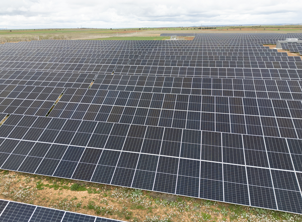 GreenYellow suministrará energía fotovoltaica a la planta de Monbake