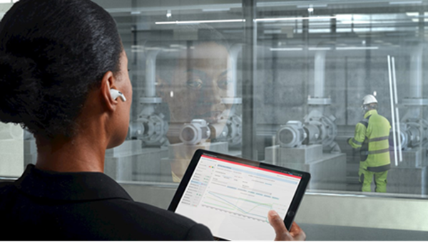 Abb SAI UPS críticos La nueva aplicación de ABB permite la monitorización remota de sistemas UPS críticos.