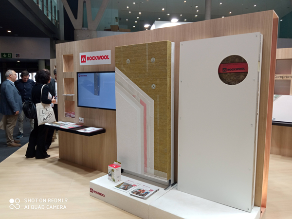 ROCKWOOL destaca en Construmat con sistemas de aislamiento de lana de roca que refuerzan la seguridad contra incendios