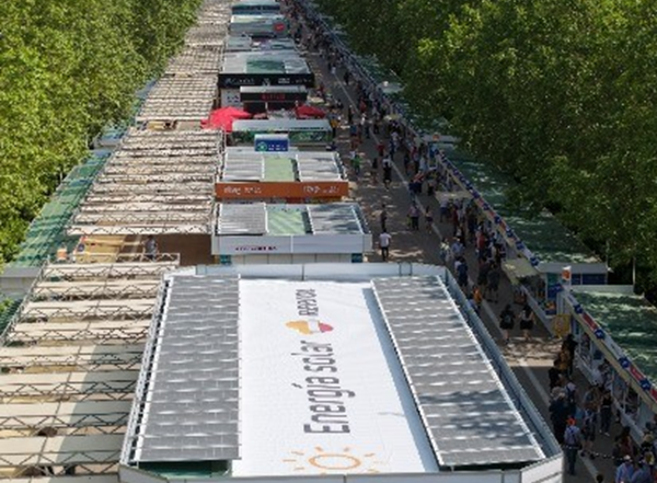 Repsol ilumina con energía solar la Feria del Libro de Madrid