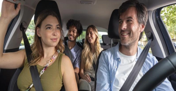 Edison y Karos Karos y Edison Next convierten el coche compartido en ahorro energético certificado