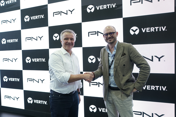 Vertiv PNY Vertiv y PNY Technologies se asocian