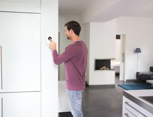 Para disfrutar de un hogar más cálido, Bosch presenta nueva gama de controladores diseñados para sus calderas