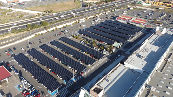 Helexia y Alcampo impulsan la transición energética en Canarias