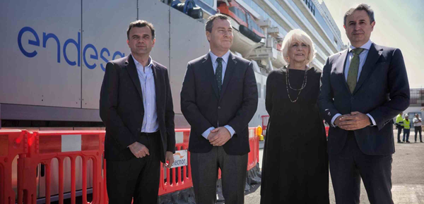 Endesa y el Puerto de Cádiz inauguran el primer sistema de suministro eléctrico para cruceros de España