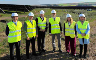 Endesa pone en marcha tres nuevas plantas solares en Sevilla
