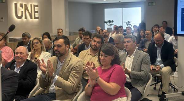 La nueva junta directiva fue elegida hoy, día 16 de junio.