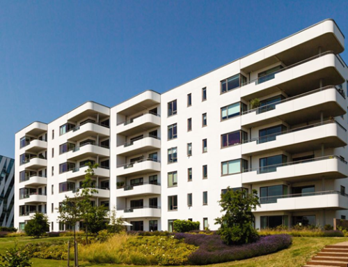 Bosch explica cómo se preparan los edificios en España para el verano
