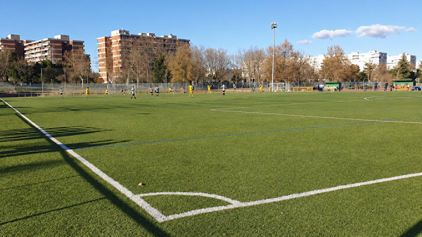 Benito Alcorcón Alcorcón adjudica a Benito Urban la modernización del alumbrado de tres campos de fútbol municipales